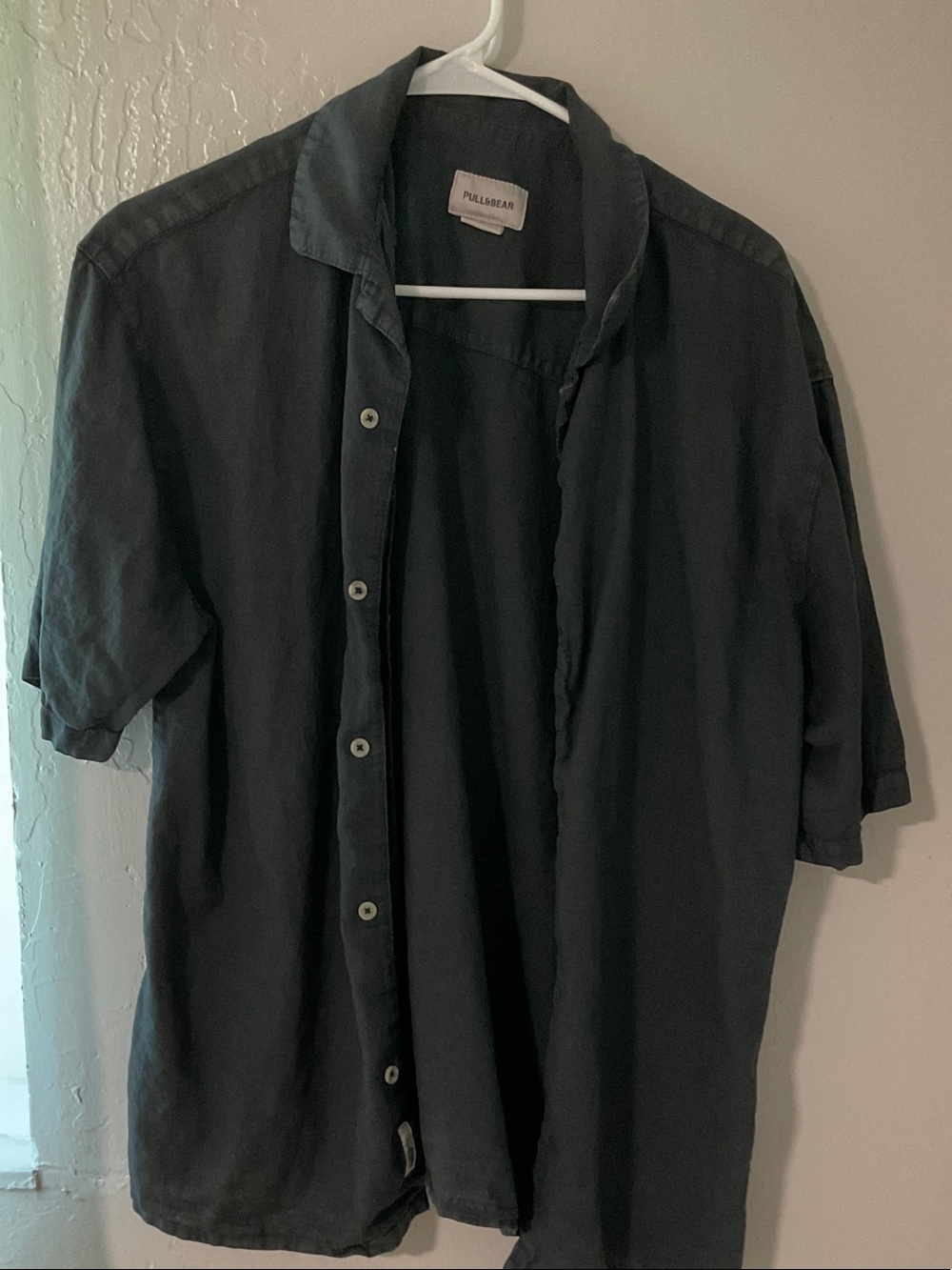Pull&Bear Black Short-Sleeve Button-Down Shirt